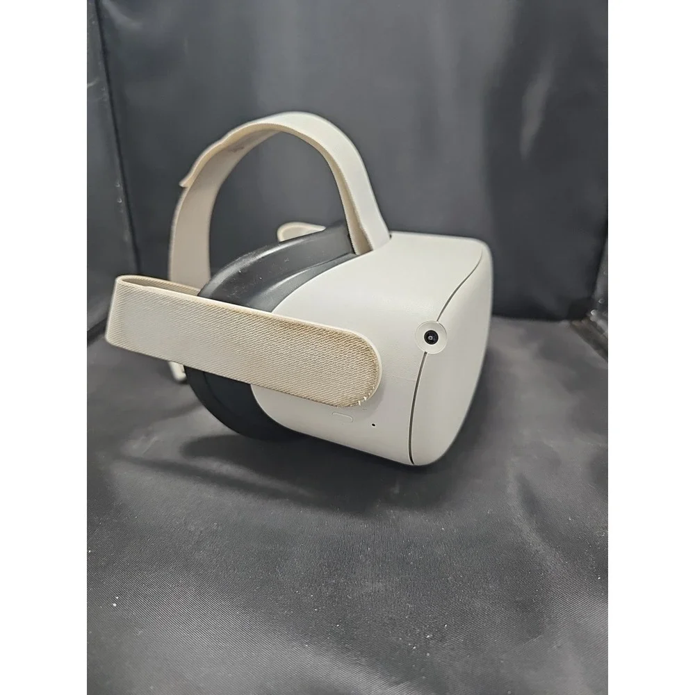 Meta Quest 2 - 128GB - Headset Only